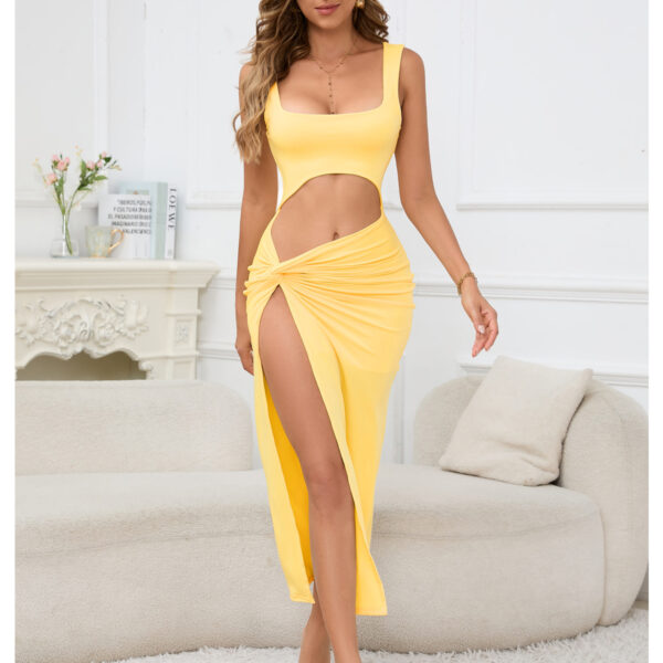 Strapless solid-colored sheer belly-baring sexy dress