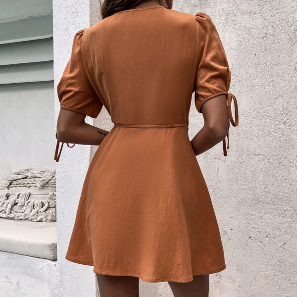 Early Spring New Simple Casual Short Skirt V-Neck Elegant Versatile Commuting Dress - 图片 3